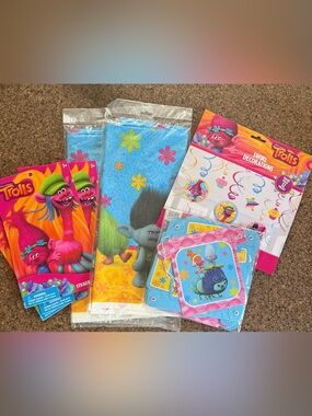 Trolls Birthday Party Supplies Set